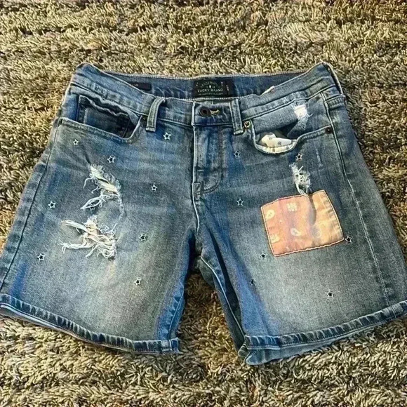 Lucky Brand The Roll Up Shorts - Picture 1 of 10